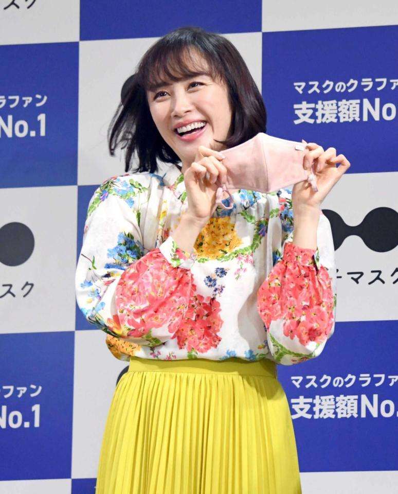山口もえ　夫の爆笑問題・田中裕二は「すこぶる元気に」お菓子断ち“宣言解除”告知