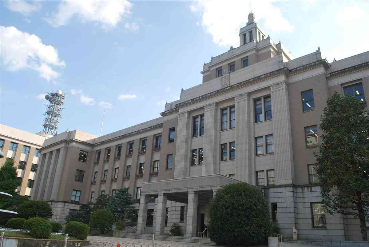 生徒のマスクと鼻を粘着テープで固定、中学教諭を懲戒処分　滋賀 - 産経ニュース