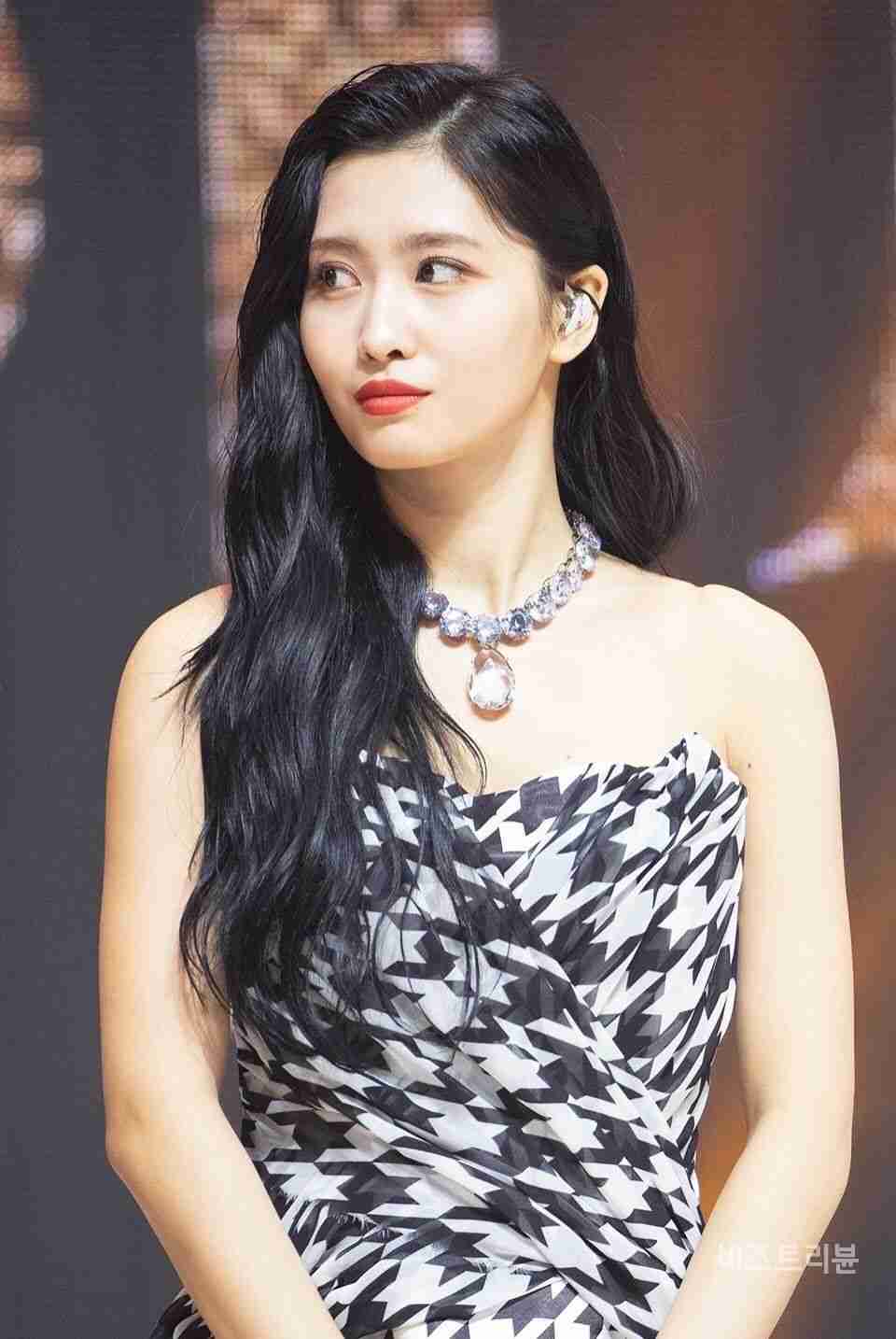 ショートもロングも似合う女性有名人