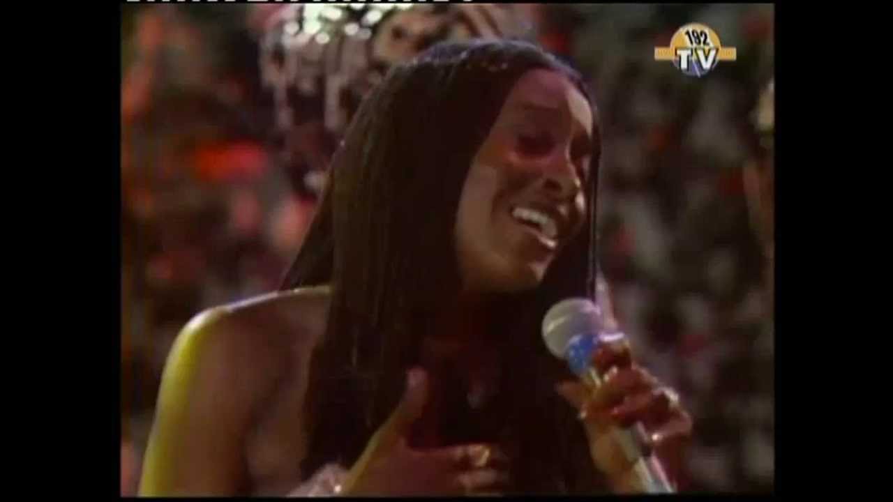 Rose Royce - Love Don't Live Here Anymore [1978] - YouTube