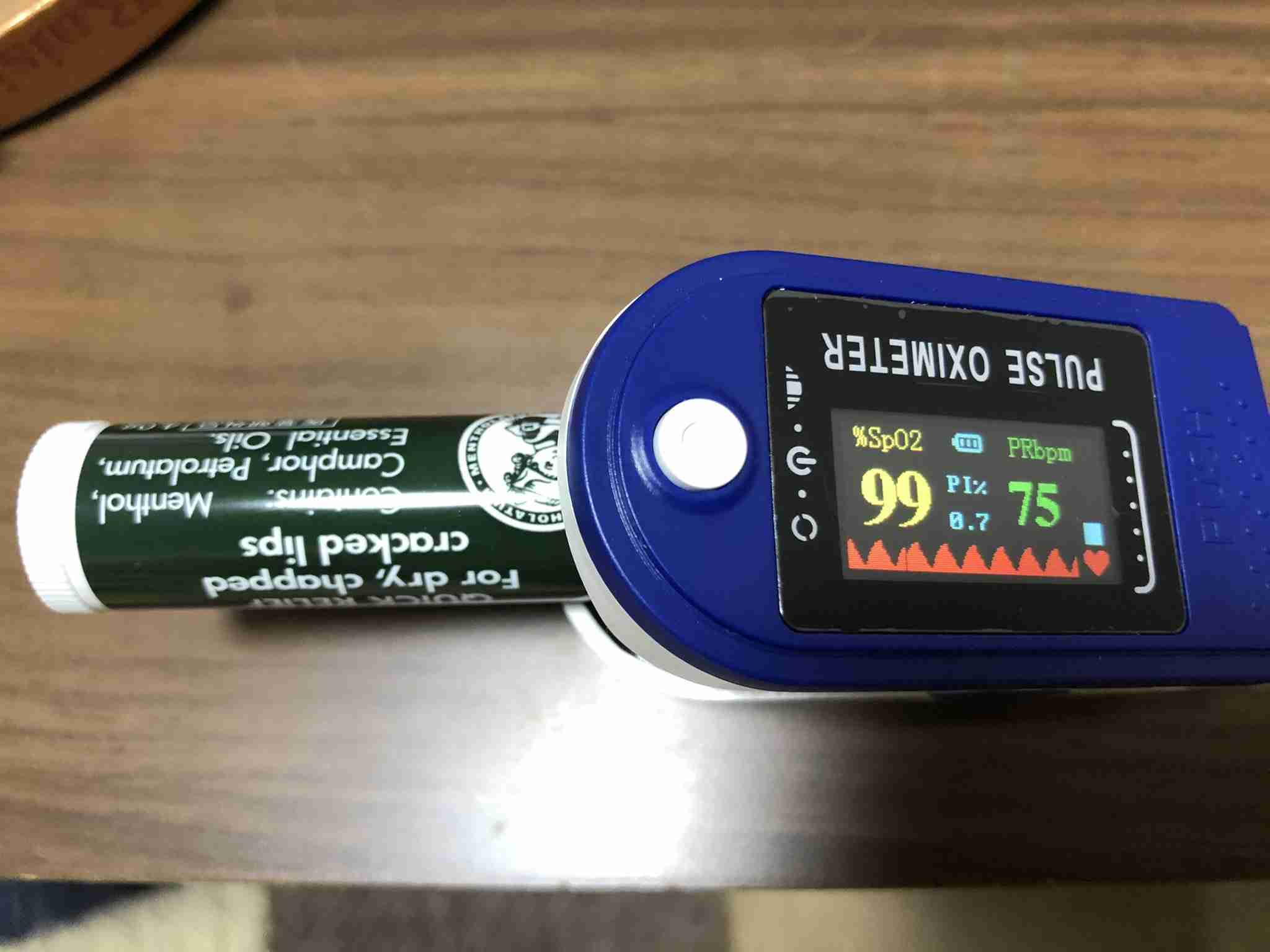 血中酸素の測定器、自宅療養者向けに販売開始…注文殺到で品薄続き大幅増産