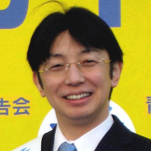 木下博勝医師、終業式の朝にブルーヘアのポニーテール＆ゴツめネックレスをした長男・大維志くんを公開「カッコいい」