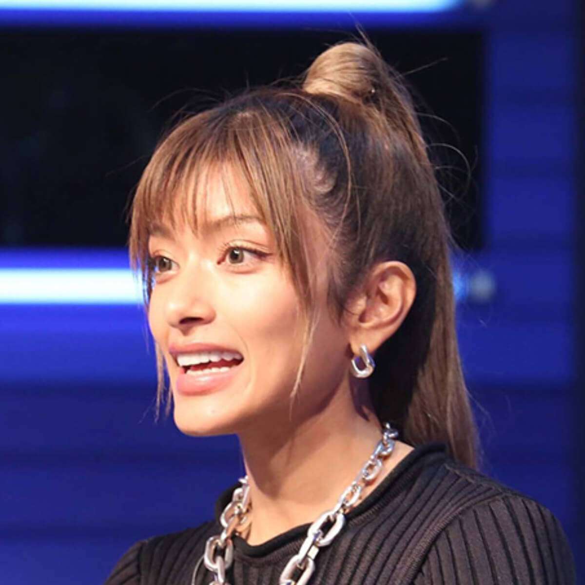 ローラ、フワちゃんとの初対面に「態度悪すぎ」と批判噴出！　テレビ界に返り咲きは難しい？(2020/11/28 15:00)｜サイゾーウーマン