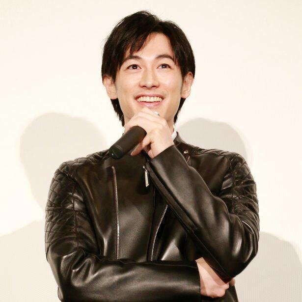 ディーン・フジオカ＆岩田剛典、ルイ・ヴィトンでの豪華すぎる2SHOTにファン歓喜「“美”しかない！」  | 芸能ニュースならザテレビジョン