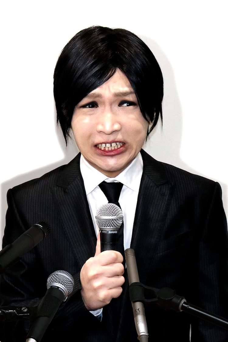 微妙な写真を使われがちな鬼龍院翔、使ってほしい写真をニュースサイトに提供（音楽ナタリー） - Yahoo!ニュース