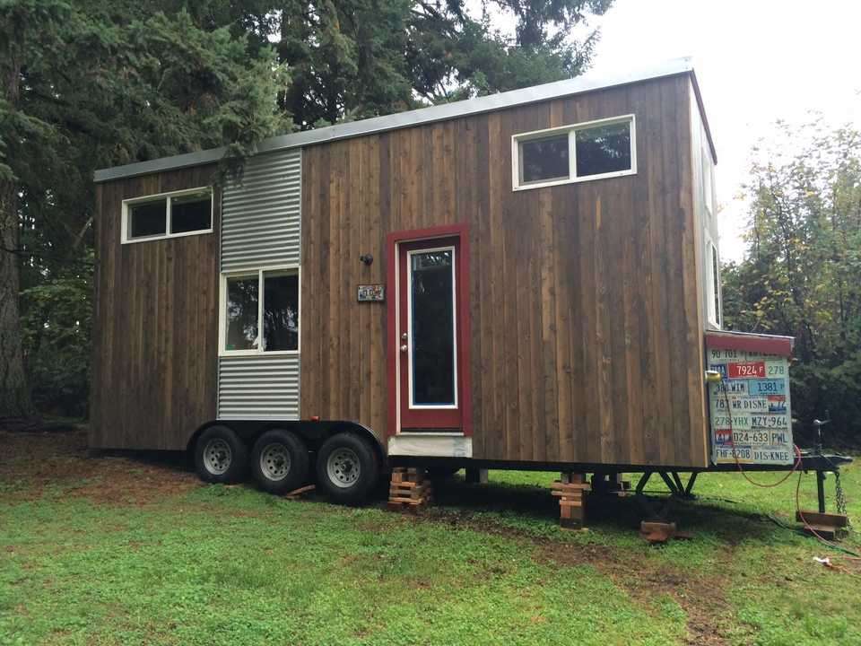 老後資金のために広さ19平方メートルの家に住み始めた女性、