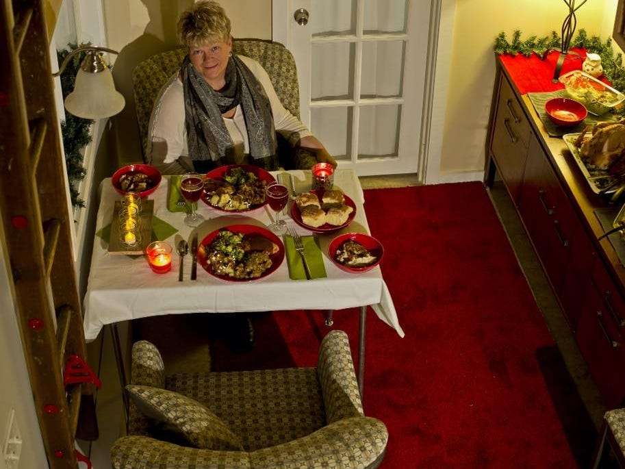 老後資金のために広さ19平方メートルの家に住み始めた女性、