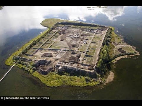 【驚異の島】謎に包まれたシベリアの孤島にある1300年前の遺跡「ポル=バジン」 - YouTube