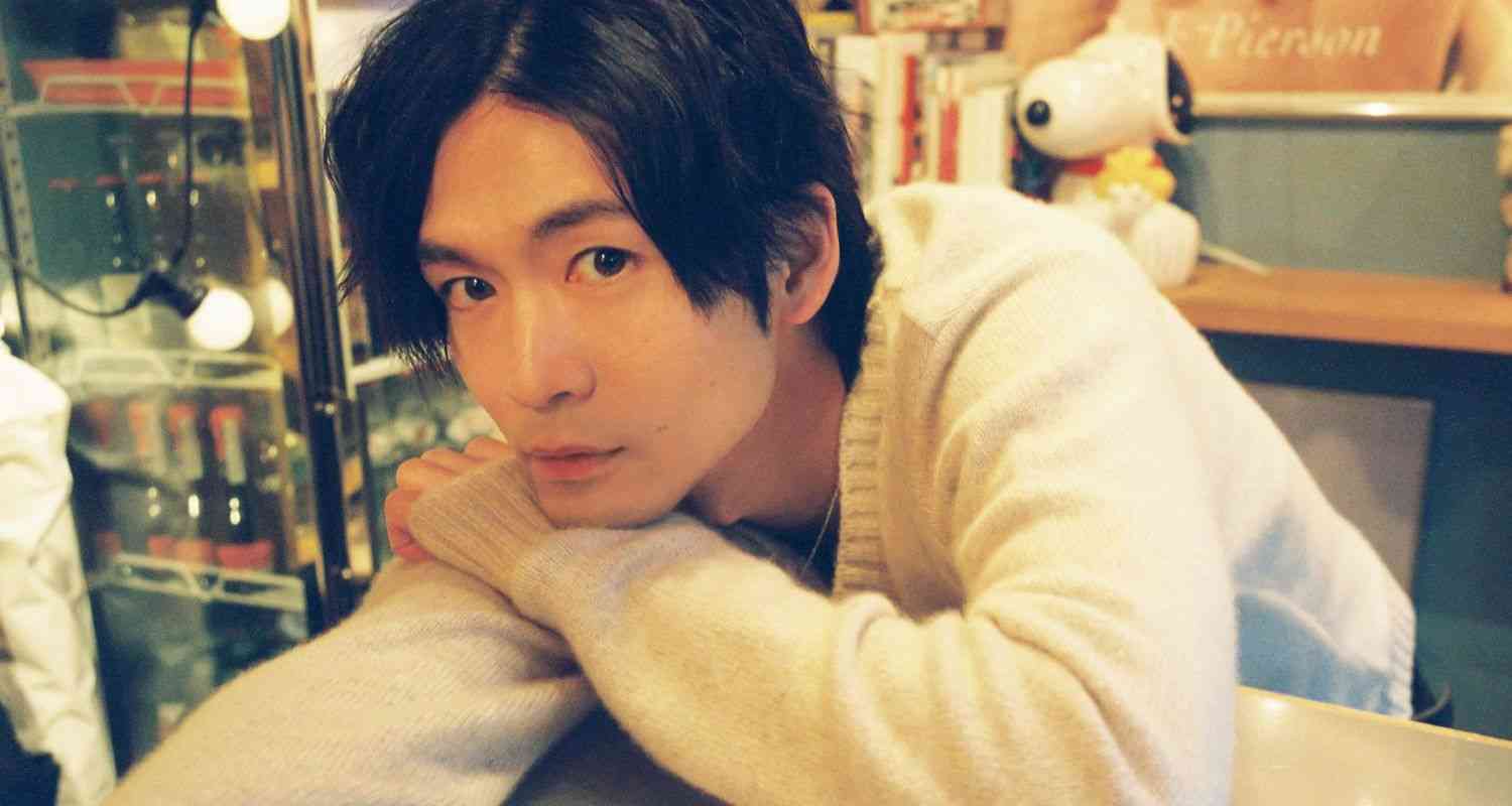 松下洸平の素顔に迫る、本音のボーイズトーク。【VOGUE GIRL with BOY FRIEND】 | VOGUE GIRL