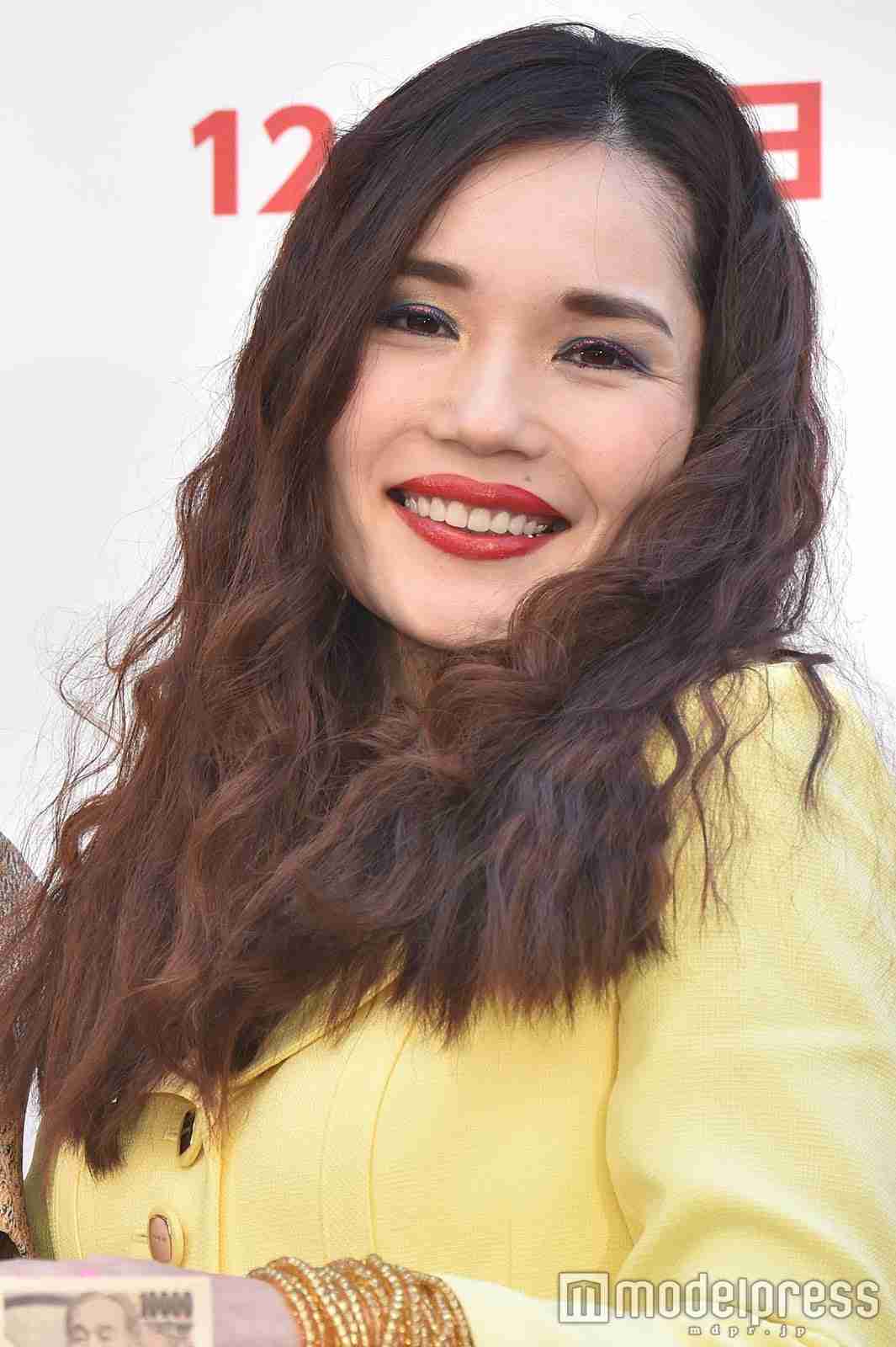平野ノラ、乳腺炎になる「早く治してバブ子に両刀授乳を」