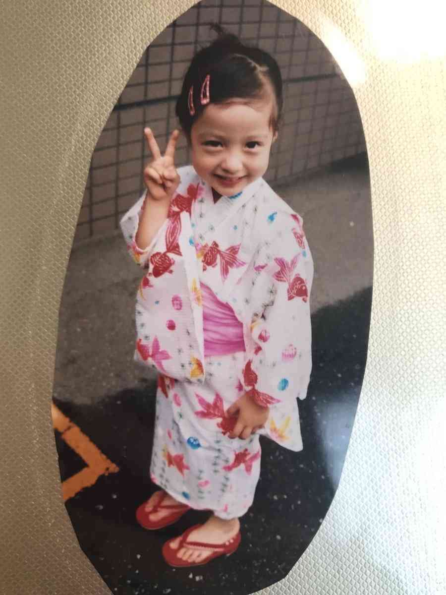 橋本環奈、幼少期の写真公開に「天使は生まれたときから天使」「可愛すぎます」