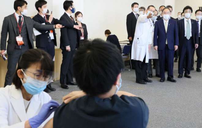 新型コロナのワクチン接種、2回目で副反応が大幅増加！35.6％から発熱症状　26歳で死亡した事例も　アナフィラキシー症状は計181件│情報速報ドットコム