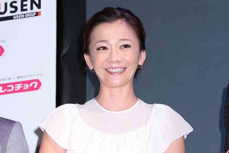 華原朋美、「全身GUCCI」息子をステージへ　復活ディナーショーの全貌｜NEWSポストセブン