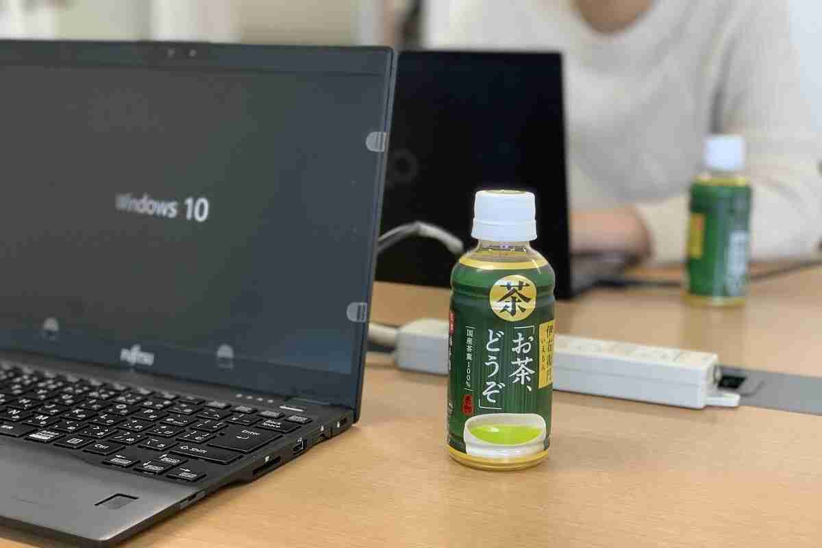 もはや湯呑みは時代遅れ？　コロナ禍で変化する「来客用のお茶出し」文化 | マネーポストWEB