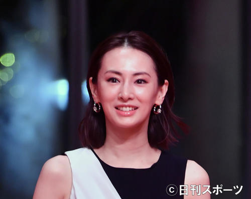 北川景子 体調不良で キネマの神様 会見を欠席 ガールズちゃんねる Girls Channel