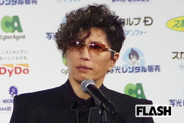GACKT、満員電車で痴漢された過去「負けたときの『あしたのジョー』みたい」 | Smart FLASH/スマフラ[光文社週刊誌]
