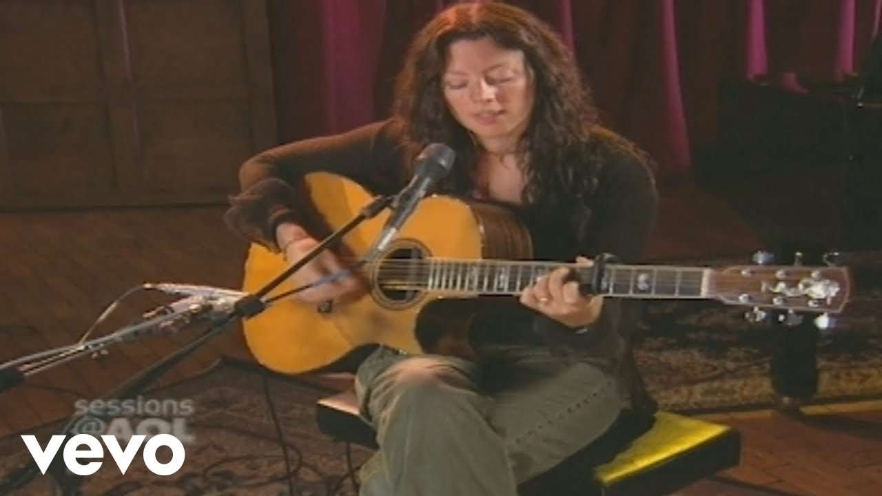 Sarah McLachlan - Building A Mystery (Sessions @ AOL 2003) - YouTube