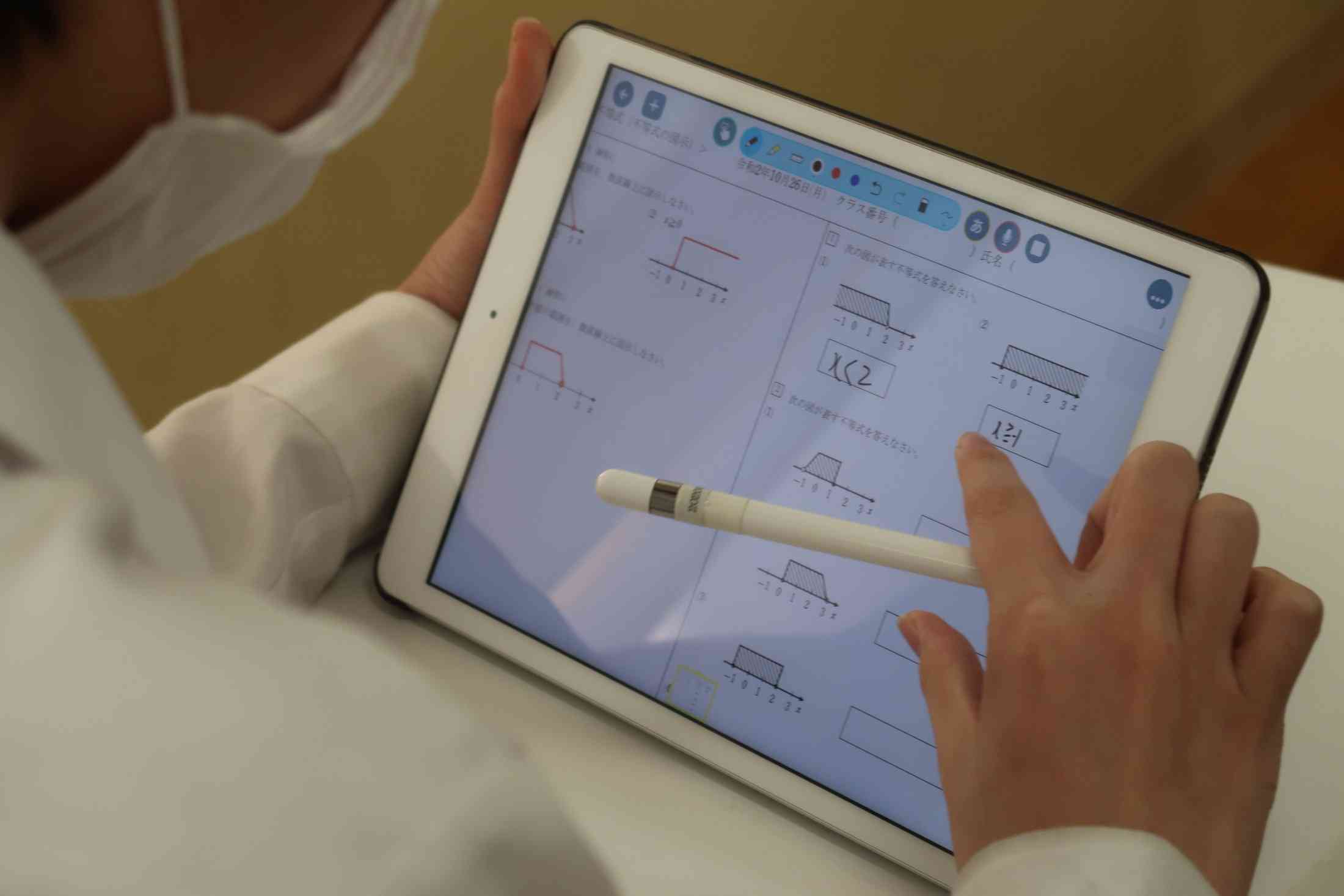 タブレット自費購入「怒りしかない」　公立高校でなぜ保護者負担？（京都新聞） - Yahoo!ニュース