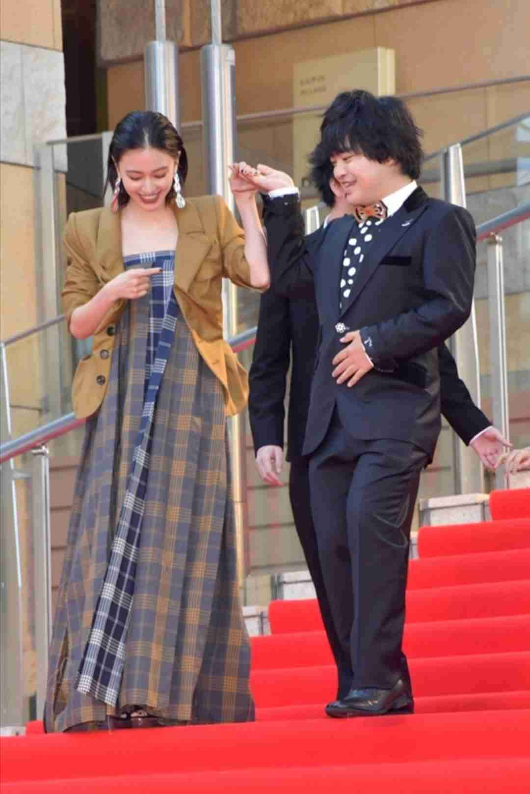 男性有名人のエスコート姿が見たい　part6