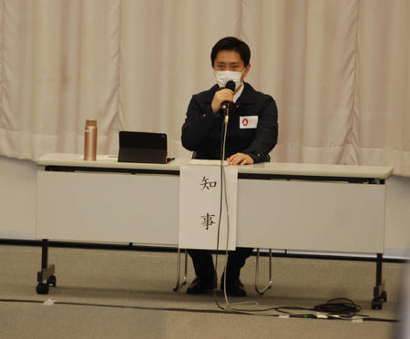吉村知事が大阪での聖火リレー中止方針表明　コロナ感染者増で外出自粛要請（日刊スポーツ） - Yahoo!ニュース
