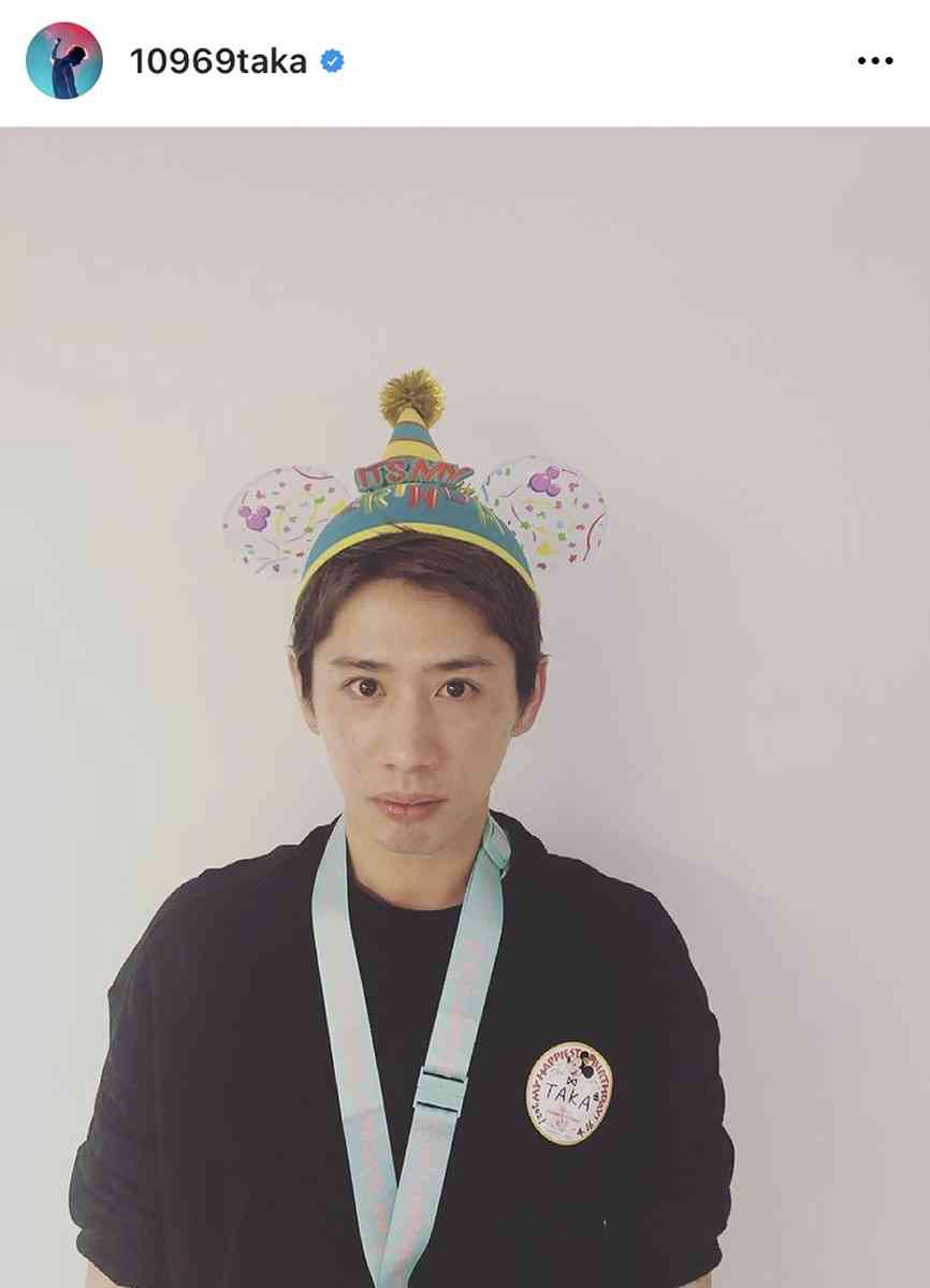 ワンオクTaka、誕生日にミッキー帽ショット「可愛すぎる」「ギャップ」
