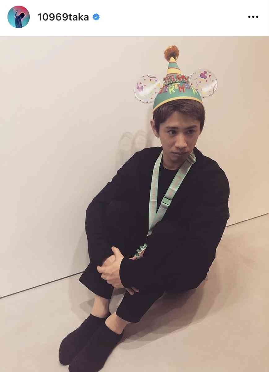 ワンオクTaka、誕生日にミッキー帽ショット「可愛すぎる」「ギャップ」