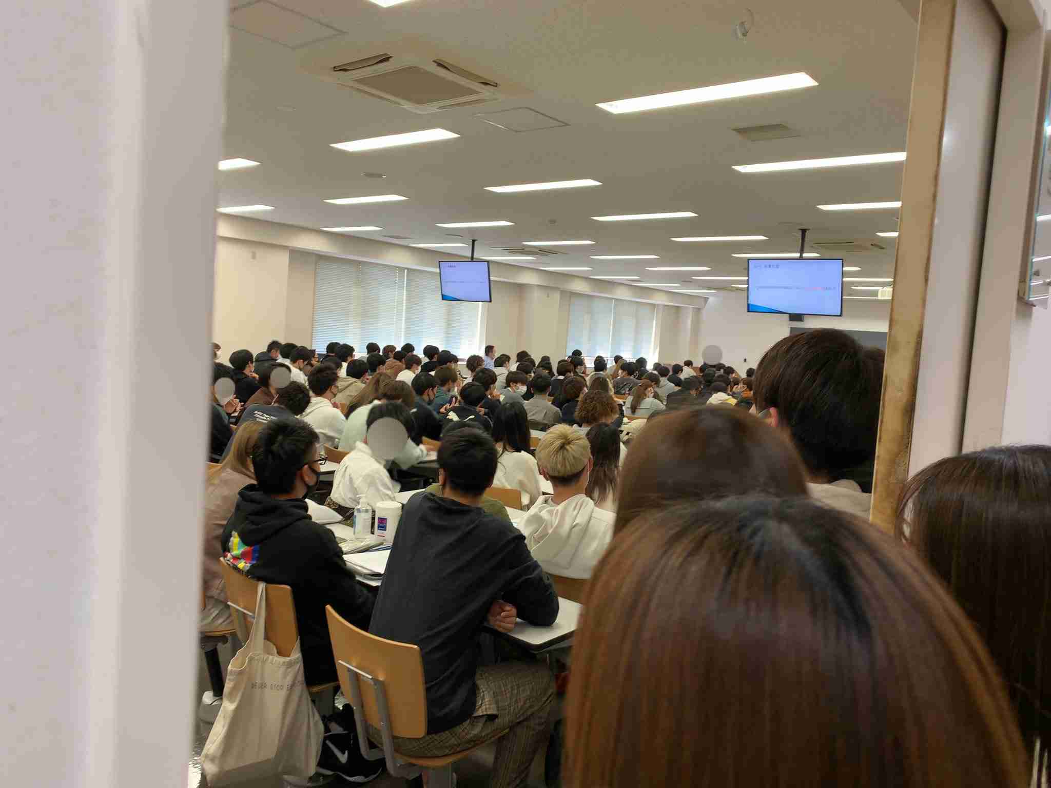 大阪府の新規感染者、初の1000人超