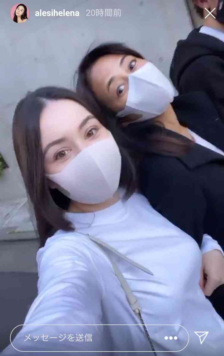 エレナ・アレジ・後藤、母・後藤久美子と腕組み親子ショット「姉妹みたい」「美人親子」 : スポーツ報知