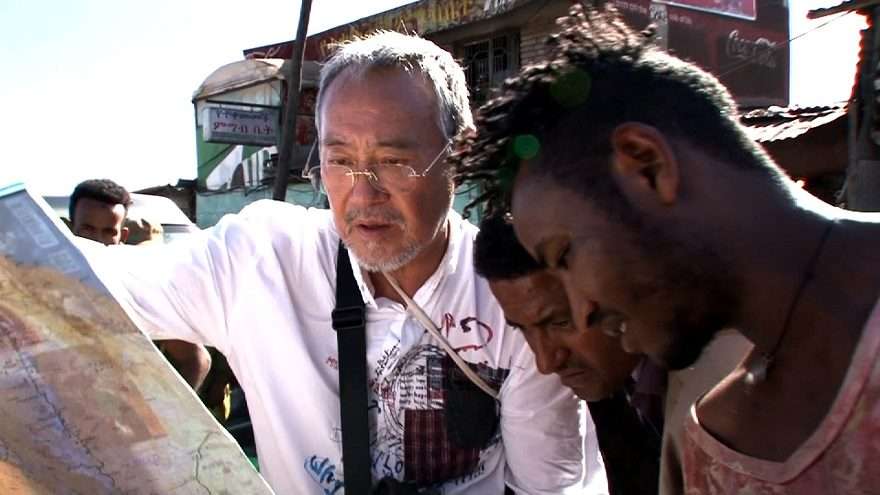 吉幾三、人情味あふれる旅で男泣き！エチオピアのバスで拍手喝采も | 世界の村で発見!こんなところに日本人 | ニュース | テレビドガッチ