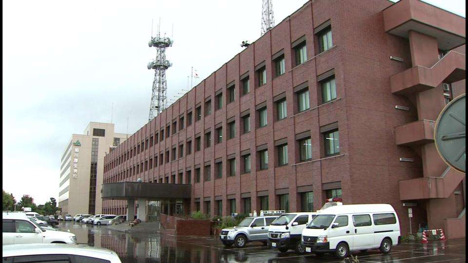 飲みもの“持ち込み”注意されると、いきなり顔を殴る…逮捕の80歳の女「殴ってない」と否認（HBCニュース） - Yahoo!ニュース