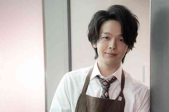 【「珈琲いかがでしょう」インタビュー連載・前編】中村倫也が演じる際に心掛けていることとは？  「現場で怒られないこと（笑）。あとは、みんなが楽しくやれればと思っています」  |  TVガイド｜ドラマ、バラエティーを中心としたテレビ番組、エンタメニュースなど情報満載！