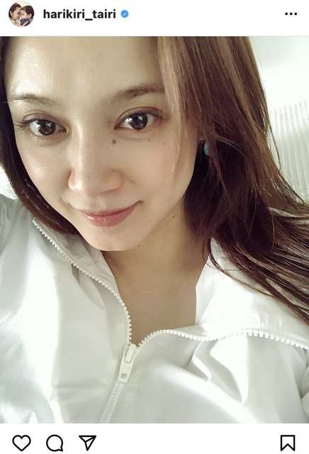 平愛梨、どアップで撮影したすっぴん風ショットに「可愛すぎ」「お肌ツヤッツヤ」と反響