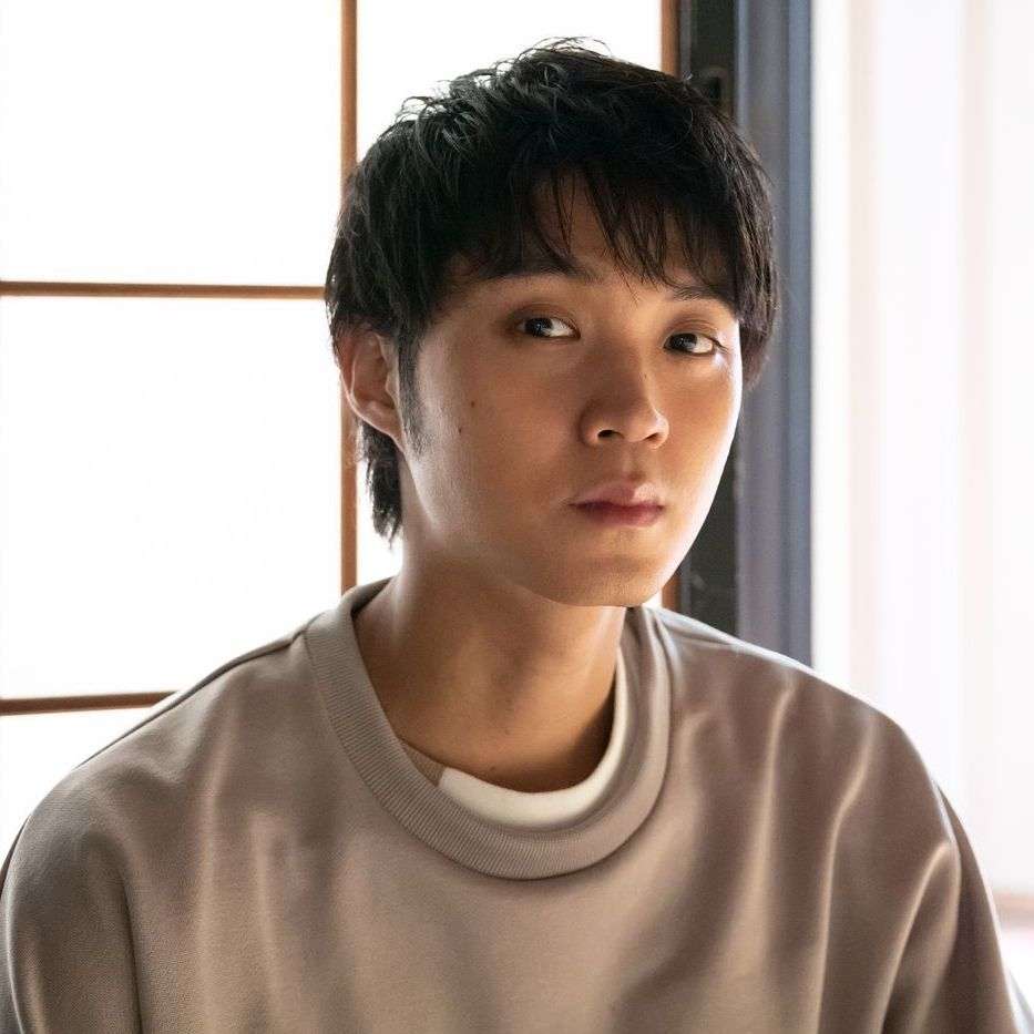 サウナが趣味！磯村勇斗の体と心が”ととのう（整う）”日々の習慣（ウィメンズヘルス） - Yahoo!ニュース