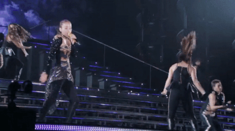 安室奈美恵の好きな曲を書いて行くトピ