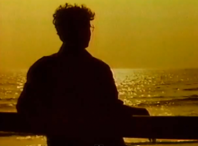 テレビの一場面の画像を見て番組名が分かったらプラス