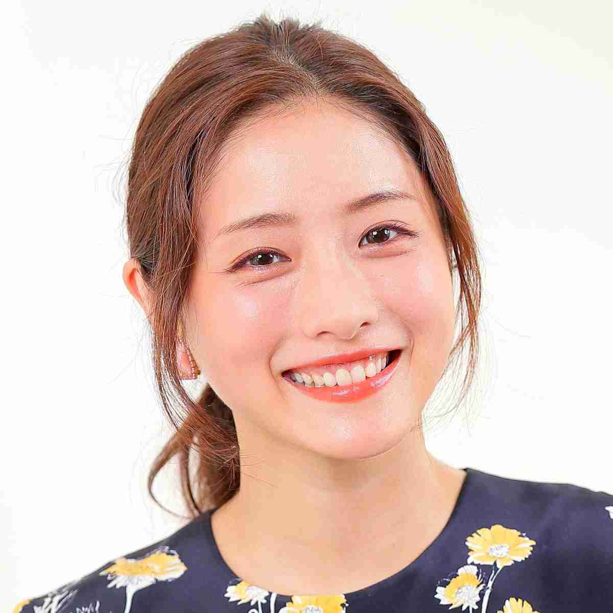 石原さとみ＆綾野剛ダブル主演「恋はＤｅｅｐに」初回視聴率は１０・５％で２ケタ発進 : スポーツ報知