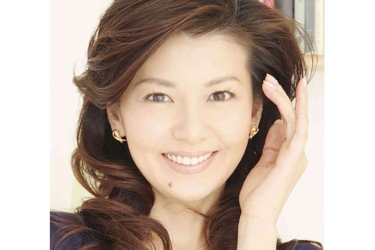 “ナンノ”南野陽子「私は異質だった」「故･岡田有希子さん」「普通の50歳になりたい」 | 週刊女性PRIME