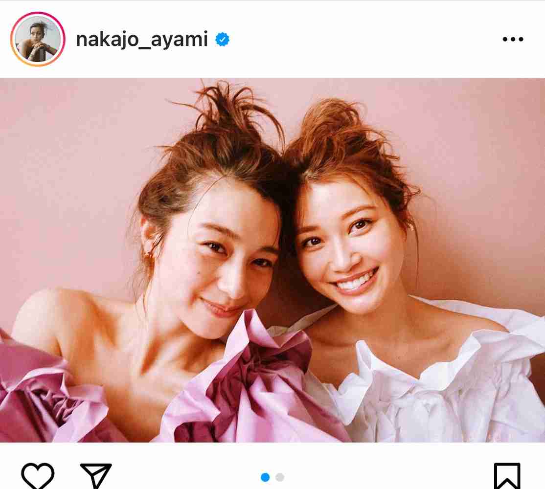 中条あやみ、めるるとの仲良しショット公開！「10代と思えないくらい大人な、めるさん」