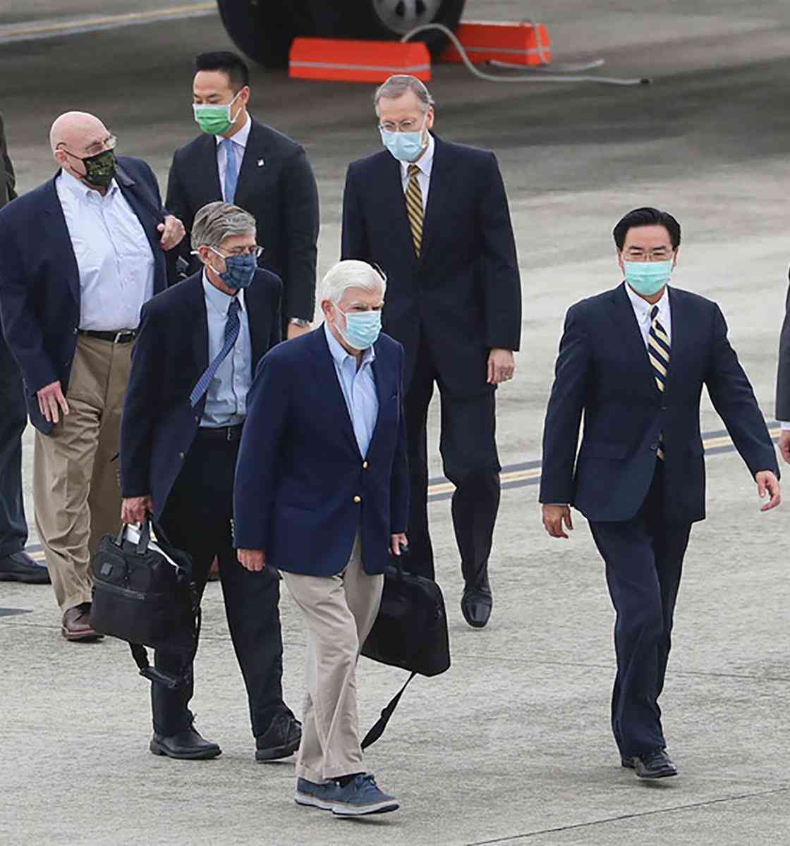 米政権派遣のアーミテージ氏ら台湾入り　１５日に蔡総統と会談 - 産経ニュース