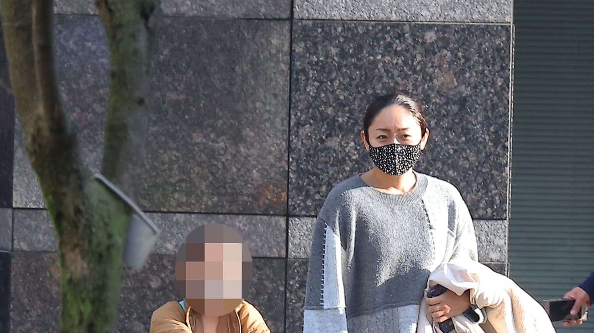 安藤美姫が週2回スケートリンクに通って娘を「英才教育中」 | FRIDAYデジタル