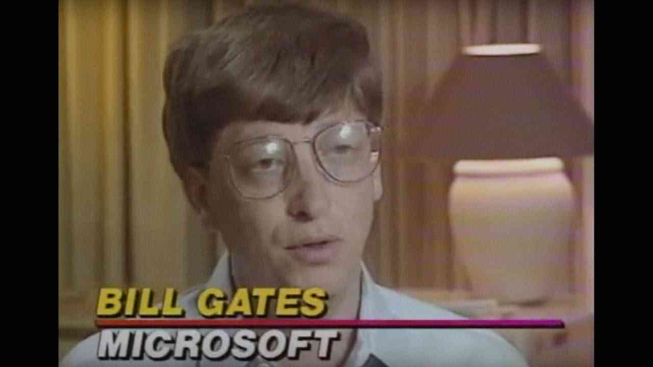 ビル・ゲイツ：全人類の敵 - YouTube