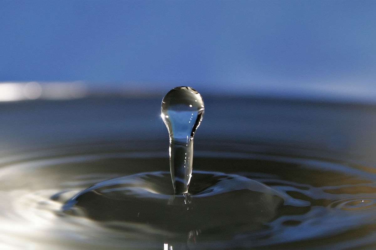 水 - Wikipedia
