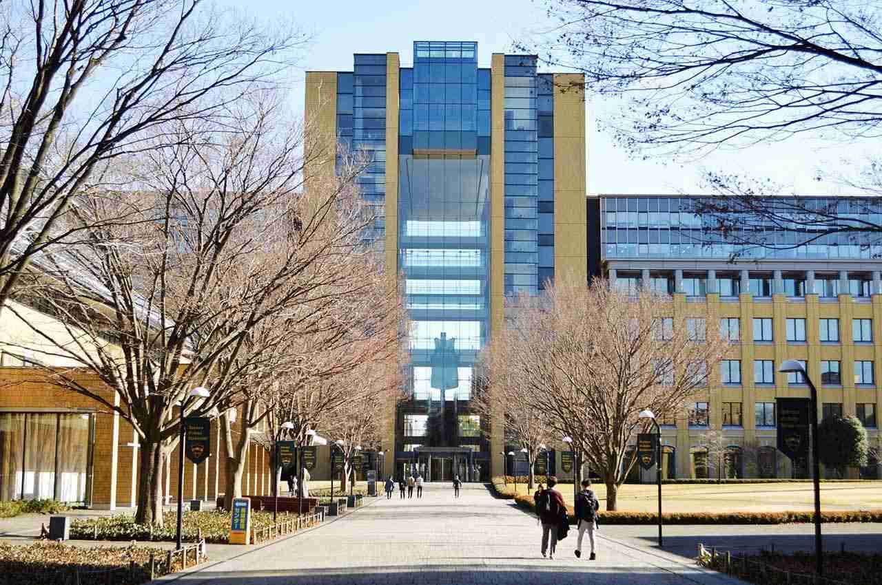 髪切られ、スマホ壊され…青学大の大学院で執拗ないじめ　元学生が損害賠償求め提訴（カナロコ by 神奈川新聞） - Yahoo!ニュース