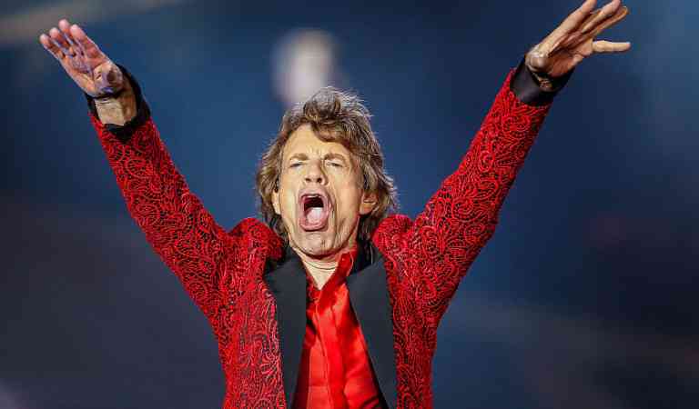 ミック・ジャガーが激白、陰謀論者と反ワクチン派は「議論しても無駄」（Rolling Stone Japan） - Yahoo!ニュース