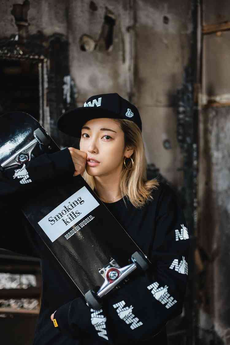 木下優樹菜さん、スポーツストリート系ブランド『MADEINWORLD×#FR2』モデルに | ORICON NEWS