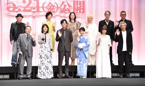 吉永小百合、松坂桃李は「きりんのように成長」　広瀬すずは「涼やかでかわいい」