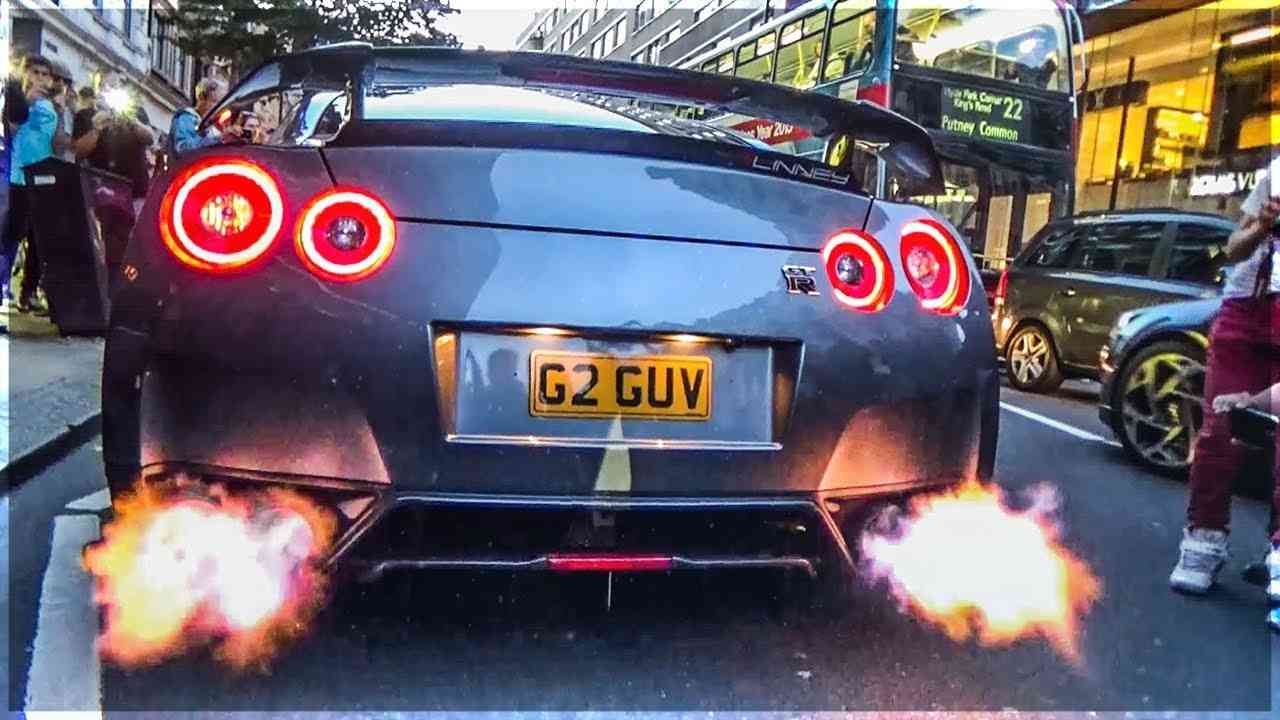 Best Sounding of Nissan GT-R R35 AntiLag! | Brutal Acceleration, Launch, Pop, Flames - YouTube
