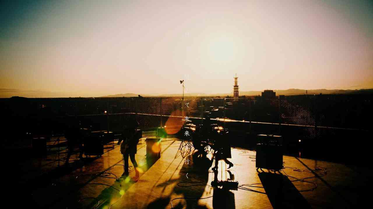 ナキシラベ nakishirabe 「ウルトラヴァイオレット」（Official Music Video） - YouTube