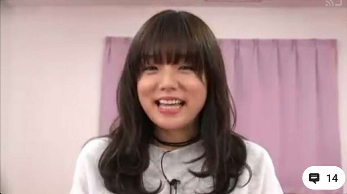 目の奥から笑っている芸能人