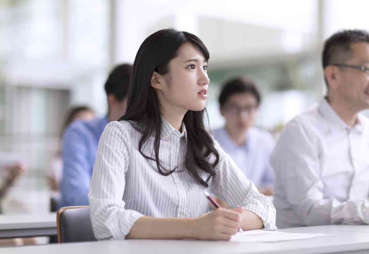 仮免許でもアイフードで働けますか？